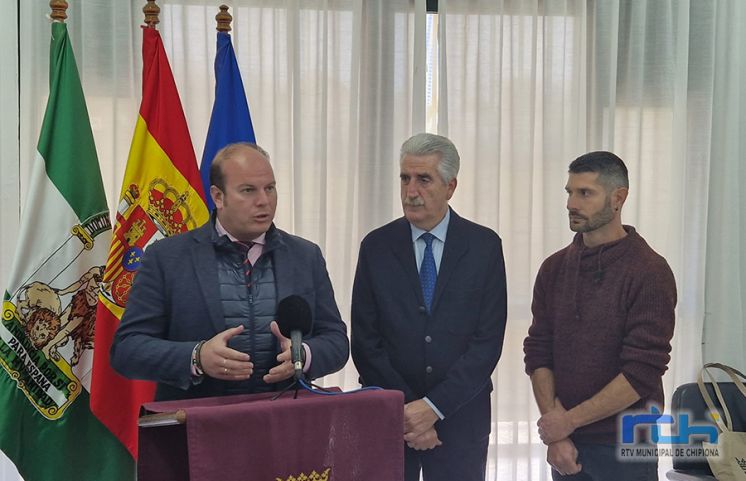 Óscar Curtido visita Chipiona y avanza que habrá una agenda de seguimiento a asuntos de sostenibilidad y medio ambiente en la localidad