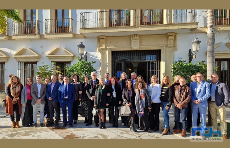 El Ayuntamiento de Chipiona ha celebrado hoy la toma de posesión de 19 nuevos funcionarios