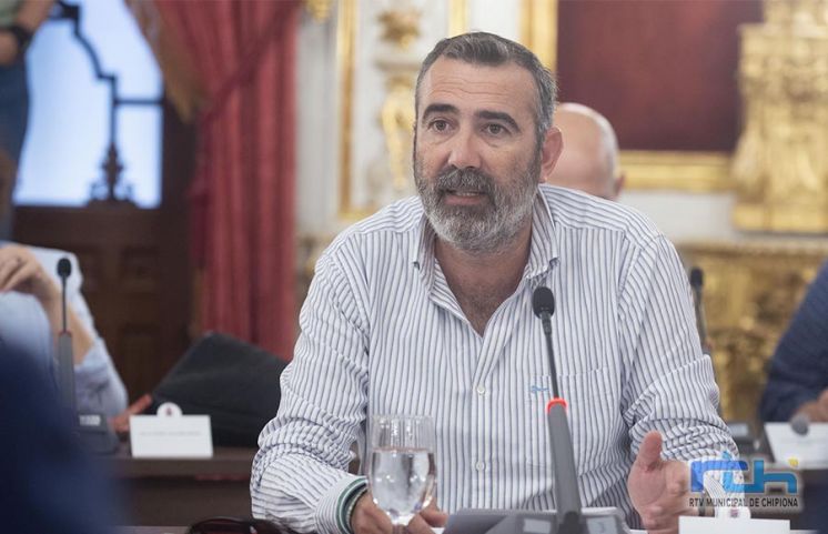 Chipiona contará con 99.000 euros de Diputación con dos planes para obras de pavimentación y contratación de personal técnico