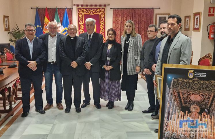 Antonio Peña pregonará una Semana Santa de Chipiona que este año se anuncia oficialmente con una fotografía de José Blanco